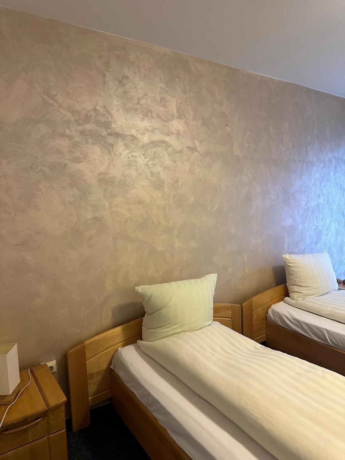 Pensiunea Casa Saxonia Rîşnov Exteriör bild
