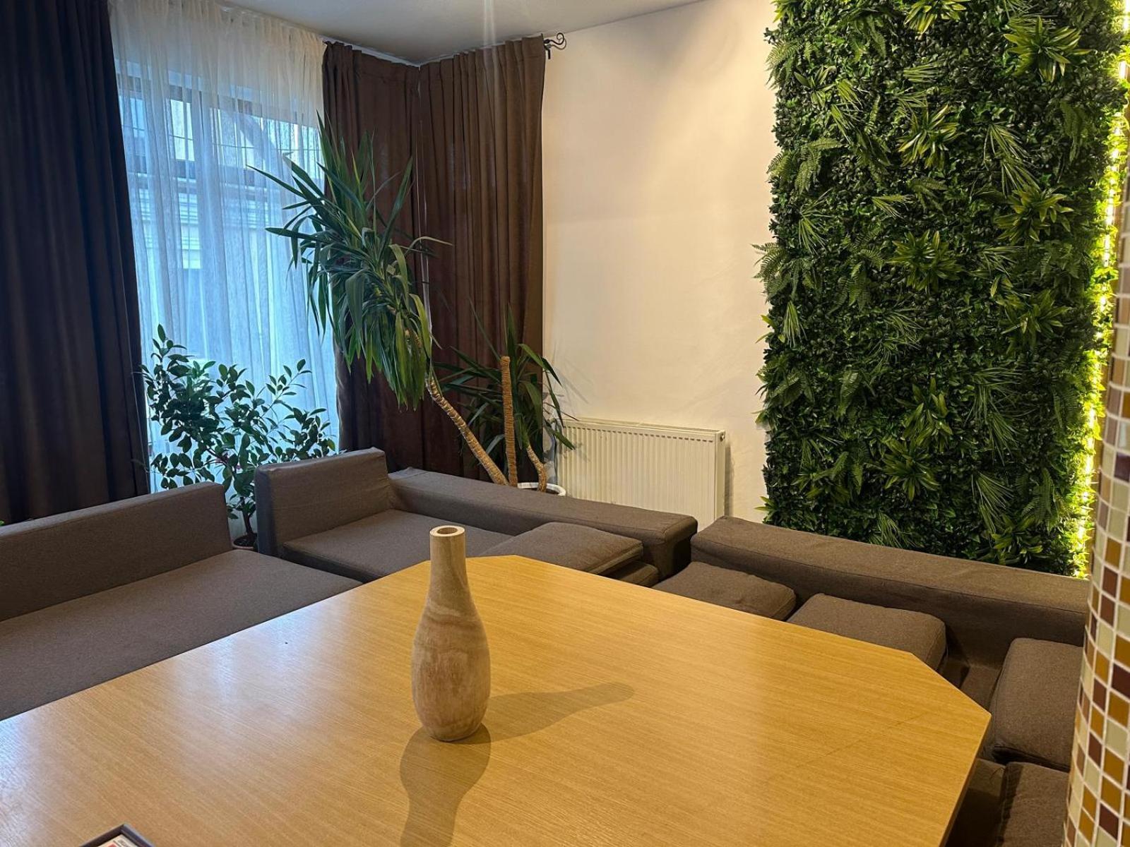 Pensiunea Casa Saxonia Rîşnov Exteriör bild
